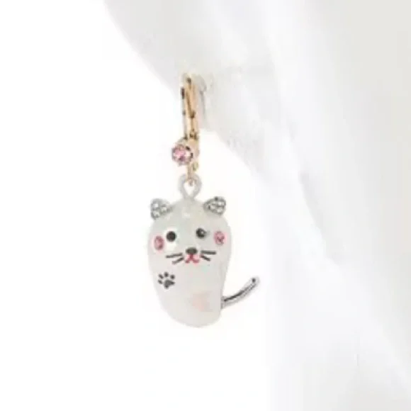 BETSEY JOHNSON SET Pearl Critters Cat Kitten Necklace & Mismatched Earrings NWT